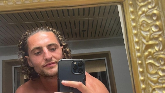 Bellezza alla Adrien Rabiot, 27 anni, centrocampista della Juventus e della Nazionale Francese