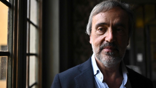 Italian author Carlo Vecce looks on during the press conference to present his book 'Il Sorriso di Caterina Madre di Leonardo' or 'Caterinas Smile Leonardos Mother', in Villa La Loggia in Florence, on March 14, 2023. (Photo by MARCO BERTORELLO / AFP)