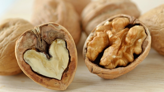 Walnut is good for your heart and brain