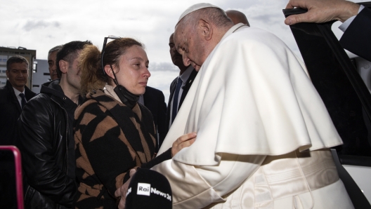 Pope Francis leaves the Agostino Gemelli hospital where is hospitalized, following a respiratory infection (excluding Covid-19), in Rome, Italy, 01 April 2023. ANSA/ANGELO CARCONI