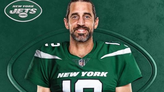 Aaron Rodgers passa ai New York Jets