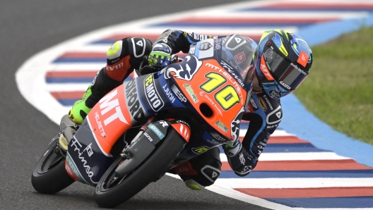 KTM Brazilian rider Diogo Moreira rides during a practice session of the Moto3 Argentina Grand Prix at the Termas de Rio Hondo circuit in Santiago del Estero, Argentina on March 31, 2023. (Photo by JUAN MABROMATA / AFP)