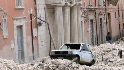 aquila terremoto bollo da pagare