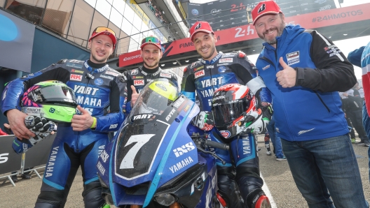 La soddisfazione di Canepa e del team Yart Yamaha al Parc Ferme