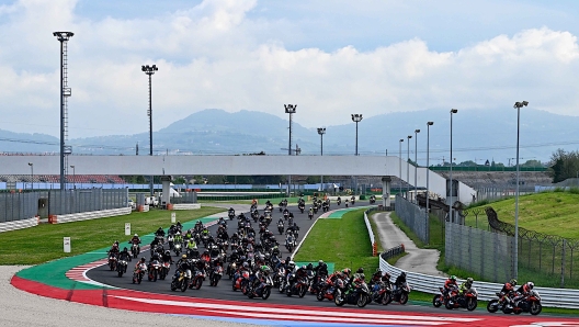 La parata in pista durante l'edizione dello scorso anno