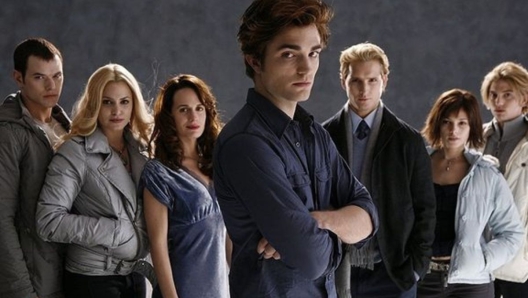 Twilight, la saga di Stephenie Meyer potrebbe diventare una serie tv: ecco quello che sappiamo