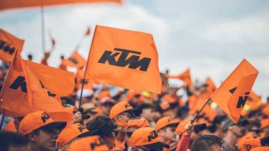 La marea 'orange' di KTM