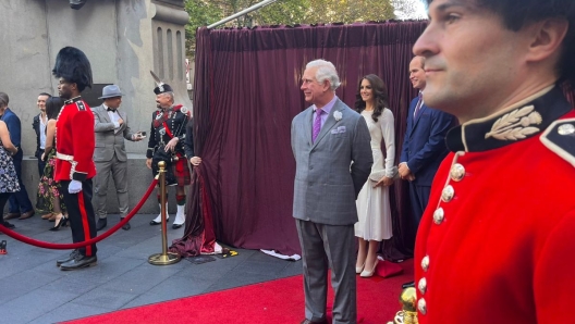 Incoronazione Carlo III d'Inghilterra: a Sydney svelata una statua di cera dedicata al sovrano