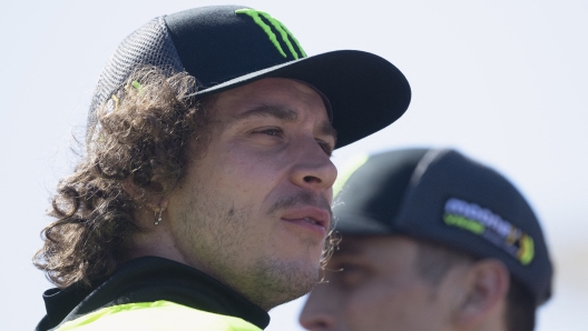 AUSTIN, TEXAS - APRIL 16: Marco Bezzecchi of Italy and Mooney VR46 Racing Team looks on during the Rider Fan Parade during the MotoGP Of The Americas - Race on April 16, 2023 in Austin, Texas.   Mirco Lazzari gp/Getty Images/AFP (Photo by Mirco Lazzari gp / GETTY IMAGES NORTH AMERICA / Getty Images via AFP)