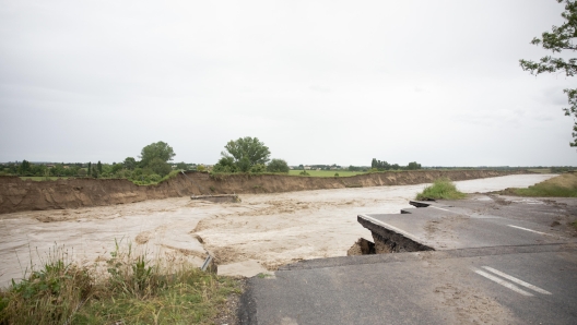 The bridge of the Motta, which connects the Motta-Budrio with San Martino in Argine, (Bologna) collapsed due to the flood of the Idice stream, 17 Ma7 2023. A fresh wave of torrential rain is battering Italy, especially the northeastern region of Emilia-Romagna and other parts of the Adriatic coast.ANSA/MAX CAVALLARI