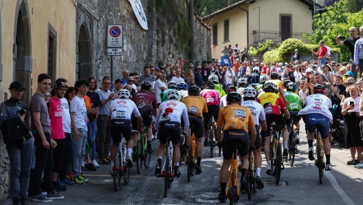 Foto Alessandro Garofalo/LaPresse 21-05-2023, Italia Giro-E- Tappa 15  San Paolo D?Aragon-Bergamo  Nella foto: un momento della gara   May  21, 2023, Italy Giro-E - stage 15   San Paolo D?Aragon-Bergamo  In the pic: a moment of the race