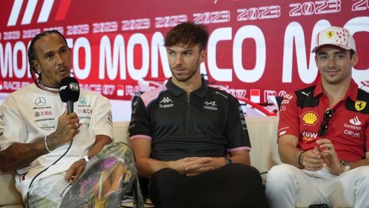 Da sinistra Hamilton, Gasly e Leclerc. AP