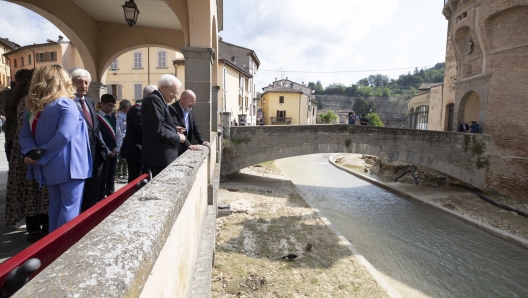 Mattarella nelle zone alluvionate in Emilia-Romagna