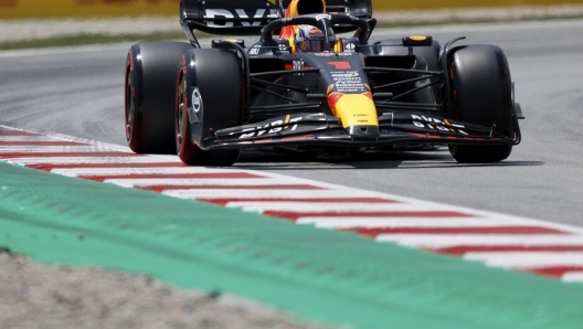 Max Verstappen in azione a Montmelo' su Red Bull. AP