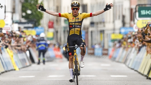 Criterium du Dauphine 2023 - 75th Edition - 5th stage Cormoranche sur Saone - Salins les Bains 191,1 km - 08/06/2023 - Jonas Vingegaard (DEN - Jumbo - Visma) - photo Ivan Benedetto/SprintCyclingAgency©2023