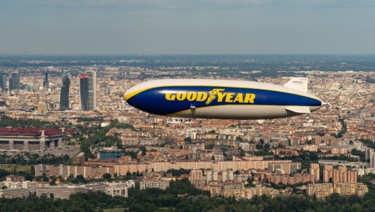 Il dirigibile Goodyear (Twitter)