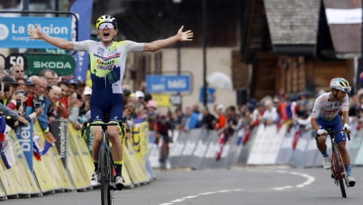 Criterium du Dauphine 2023 - 75th Edition - 6th stage Nantua - Crest Voland 168,2 km - 09/06/2023 - Georg Zimmermann (GER - Intermarch - Circus - Wanty) - Mathieu Burgaudeau (FRA - TotalEnergies) - photo Ivan Benedetto/SprintCyclingAgency©2023