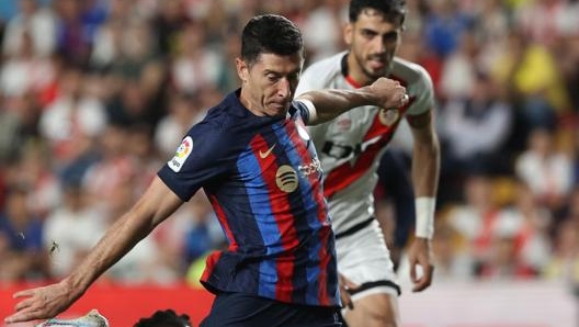 Robert Lewandowski, autore del gol del Barcellona, battuto 2-1 dal Rajo Vallecano EPA