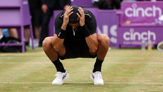 LONDON, ENGLAND - JUNE 19: Matteo Berrettini of Italy celebrates after winning against Filip Krajinovic of Serbia during the Men's Singles Final match on day seven of the cinch Championships at The Queen's Club on June 19, 2022 in London, England. (Photo by Clive Brunskill/Getty Images)