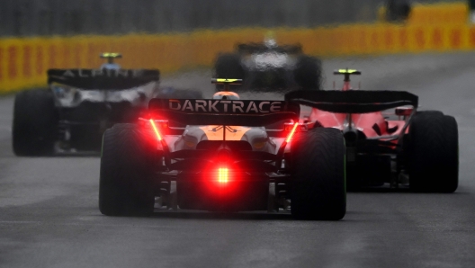 MONTREAL, QUEBEC - JUNE 17: Lando Norris of Great Britain driving the (4) McLaren MCL60 Mercedes follows Carlos Sainz of Spain driving (55) the Ferrari SF-23 on track during qualifying ahead of the F1 Grand Prix of Canada at Circuit Gilles Villeneuve on June 17, 2023 in Montreal, Quebec.   Clive Mason/Getty Images/AFP (Photo by CLIVE MASON / GETTY IMAGES NORTH AMERICA / Getty Images via AFP)