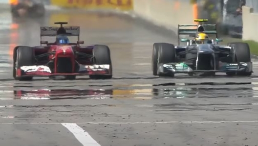 Alonso (a sin.) e Hamilton in lotta in Canada nel 2013