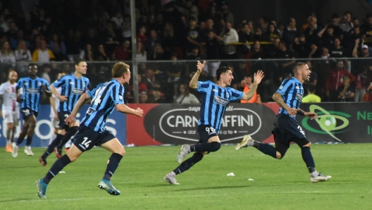 PLAY OFF FOGGIA LECCO 1-2 ESULTANZA DOPO IL SECONDO GOL PER  IL LECCO FOTO FRANCO CAUTILLO - fasi di gioco - fotografo: Franco Cautillo