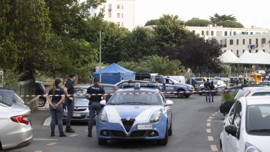 Roma - Omicidio Primavalle. Via Stefano Borgia il luogo dove è stato trovato il corpo della ragazza -  omicidio Primavalle - fotografo: Giuliano Benvegnù