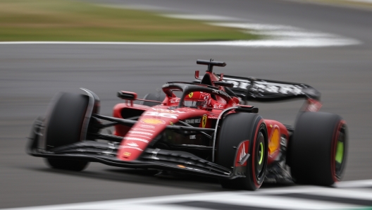 NORTHAMPTON, ENGLAND - JULY 08: Charles Leclerc of Monaco driving the (16) Ferrari SF-23 on track during Qualifying ahead of the F1 Grand Prix of Great Britain at Silverstone Circuit on July 08, 2023 in Northampton, England. (Photo by Ryan Pierse/Getty Images)