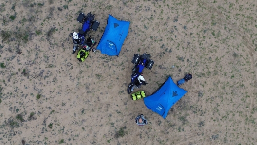 L'immagine di un bivacco di Davide ed Ermanno presa con il drone