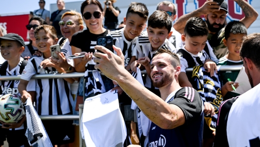 LOS ANGELES, CALIFORNIA - JULY 25: Federico Gatti of Juventus during a training session on July 25, 2023 in Los Angeles, California. (Photo by Daniele Badolato - Juventus FC/Juventus FC via Getty Images)