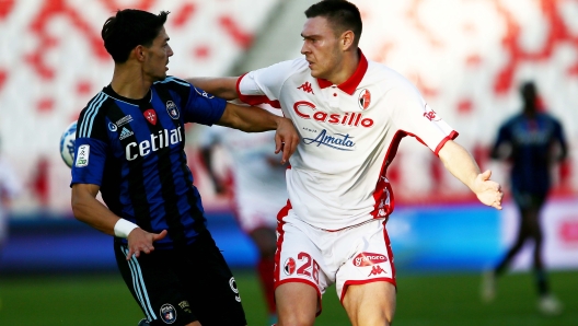 Foto Donato Fasano/LaPresse 03 Dicembre 2022 Bari, Italia - sport, calcio - Bari vs Pisa - Campionato di calcio Serie BKT 2022/2023 - Stadio San Nicola. Nella foto: AurÃ©lien Scheidler Federico Barba   December 03 , 2022 Bari, Italy - sport, soccer - Bari vs Pisa - Italian Football Championship League BKT 2022/2023 - San Nicola stadium. In the pic: AurÃ©lien Scheidler Federico Barba