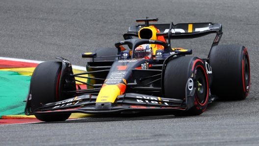 SPA, BELGIUM - JULY 30: Max Verstappen of the Netherlands driving the (1) Oracle Red Bull Racing RB19 on track during the F1 Grand Prix of Belgium at Circuit de Spa-Francorchamps on July 30, 2023 in Spa, Belgium. (Photo by Mark Thompson/Getty Images)