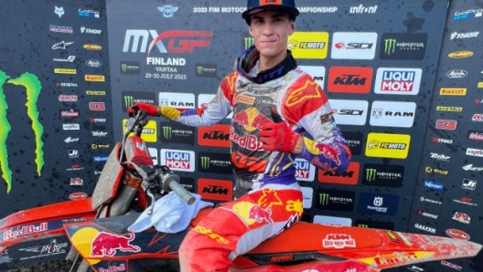 Andrea Adamo allunga in MX2 (MXGP)