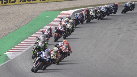 BARCELONA, SPAIN - MAY 07: Toprak Razgatlioglu of Turkey and Pata Yamaha Promoteon WorldSBK leads the field during the Superbike Race 2 during the 2023 MOTUL FIM Superbike World Championship - Prosecco DOC Catalunya Round on May 07, 2023 in Barcelona, Spain. (Photo by Mirco Lazzari gp/Getty Images)