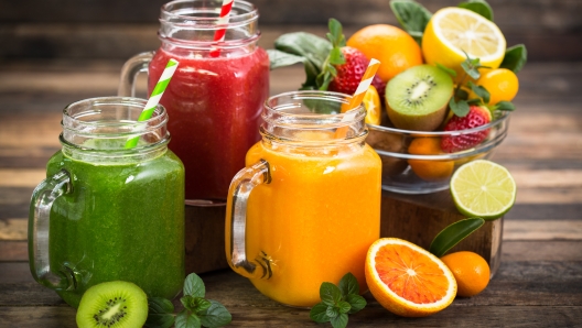 Healthy fruit and vegetable smoothies