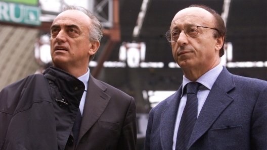 20000508-ROMA- CALCIO: JUVENTUS-PARMA. Antonio Giraudo (s), e Luciano Moggi in una foto d'archivio. Il Tar del Lazio ha respinto i ricorsi presentati dall'ex Dg e dall'ex amministratore delegato rispettivamente Luciano Moggi ed Antonio Giraudo. ARCHIVIO DAL ZENNARO/ANSA CD