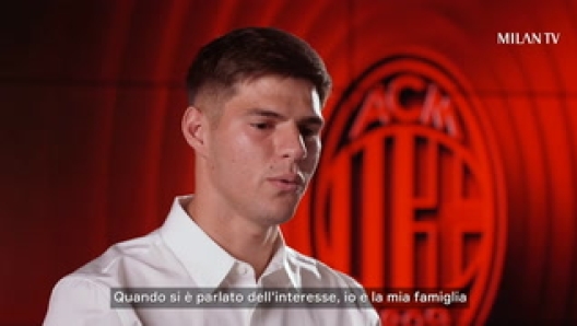 Marco Pellegrino è arrivato all'AC Milan dal Platense. Nella sua prima intervista il difensore argentino descrive le sue qualità, rivela che suo nonno è italiano, elenca i suoi idoli e spiega perché ha scelto il numero 31.