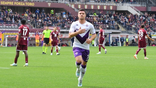 Fiorentina's Luka Jovic jubilates after scoring the gol (0-1) during the italian Serie A soccer match Torino FC vs ACF Fiorentina at the Olimpico Grande Torino Stadium in Turin, Italy, 21 May 2023 ANSA/ALESSANDRO DI MARCO