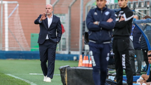 Foto Stefano Nicoli/LaPresse 6 Novembre 2022 Como, Italia - sport, calcio - Como vs Venezia - Campionato di calcio Serie BKT 2022/2023 - Stadio Giuseppe Sinigaglia. Nella foto:  Andrea Soncin  November 6, 2022 Brescia, Italy - sport, soccer - Como vs Venezia - Italian Football Championship League BKT 2022/2023 - Giuseppe Sinigaglia stadium. In the pic: Andrea Soncin