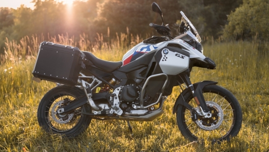 La stazza imponente della nuova F 800 GS Adventure