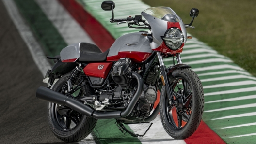 Moto Guzzi V7 Stone Corsa