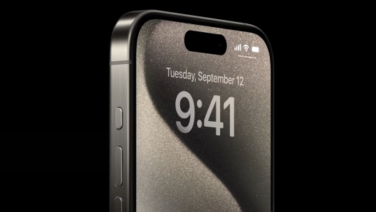 iPhone 15 Pro svelato da Apple: le immagini ufficiali