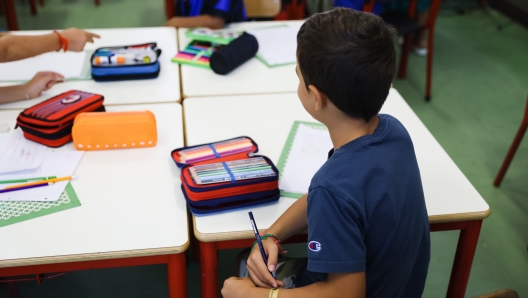 Foto Alessandro Bremec/LaPresse
05-08-2022 Milano, Italia - Cronaca - L’avvio dell’anno scolastico 2023-24 all’Istituto comprensivo Riccardo Massa di Milano. Nella foto: Un momento del primo giorno di scuola

September 12, 2023 Milano Italy - News - The start of the 2023-24 school year at the Riccardo Massa comprehensive institute in Milan. In the photo: A moment from the first day of school