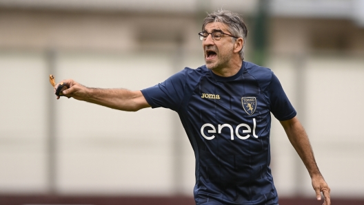 Foto Fabio Ferrari/LaPresse 13 Settembre 2023 - Torino, Italia - sport, calcio -ESCLUSIVA TORINO FC-Allenamento Torino Fc presso lo Stadio Filadelfia.Nella foto:Ivan Juric (Torino FC);   September 13, 2023 Turin, Italy - sport, calcio -EXCLUSIVE TORINO FC-Session training of Torino Fc in Filadelfia Stadium.In the pic:Ivan Juric (Torino FC);