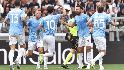 Lazio's Luis Alberto jubilates after scoring the gol (2-1) during the italian Serie A soccer match Juventus FC vs SS Lazio at the Allianz Stadium in Turin, Italy, 16 september 2023 ANSA/ALESSANDRO DI MARCO