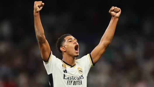 MADRID, SPAIN - SEPTEMBER 20: Jude Bellingham of Real Madrid celebrates after scoring their sides first goal during the UEFA Champions League match between Real Madrid CF and 1. FC Union Berlin at Estadio Alfredo Di Stefano on September 20, 2023 in Madrid, Spain. (Photo by Florencia Tan Jun/Getty Images)