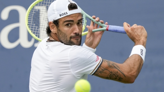 Matteo Berrettini, of Italy, returns a shot to Ugo Humbert, of France, during the first round of the U.S. Open tennis championships, Tuesday, Aug. 29, 2023, in New York. (AP Photo/Mary Altaffer)