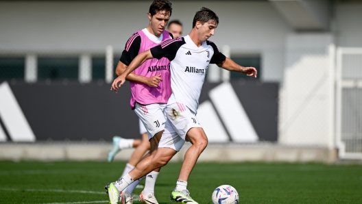 TURIN, ITALY - OCTOBER 4: Fabio Miretti of Juventus during a training session at JTC on October 4, 2023 in Turin, Italy. (Photo by Daniele Badolato - Juventus FC/Juventus FC via Getty Images)