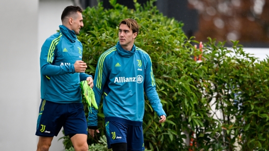 TURIN, ITALY - SEPTEMBER 30: Arkadiusz Krystian Milik, Dusan Vlahovic of Juventus during a training session at JTC on September 30, 2022 in Turin, Italy. (Photo by Daniele Badolato - Juventus FC/Juventus FC via Getty Images)