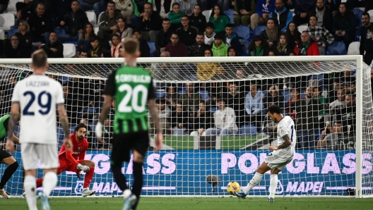 Foto Massimo Paolone/LaPresse 21 Ottobre 2023 - Reggio Emilia, Italia - sport, calcio - Sassuolo vs Lazio - Campionato italiano di calcio Serie A TIM 2023/2024 - Stadio Mapei Città del Tricolore. Nella foto: Felipe Anderson (SS Lazio) realizza il gol 0-1  October 21, 2023 Reggio Emilia, Italy - sport, calcio - Sassuolo vs Lazio - Italian Serie A Football Championship 2023/2024 - Mapei Stadium. In the pic: Felipe Anderson (SS Lazio) goal 0-1